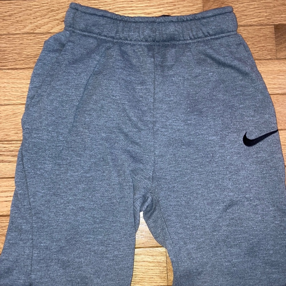 Nike joggers
